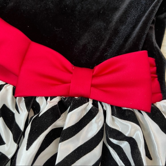Velvety Zebra Print Holiday Christmas Dress | Bonnie Jean | 2T - Picture 3 of 7